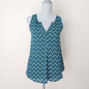 Women's NWT CANDIE'S  Chevron Blouse. Xs